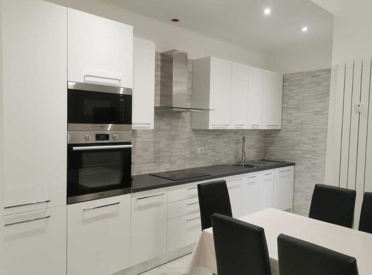 Residenze Niguarda E Apartment Milan Exterior photo